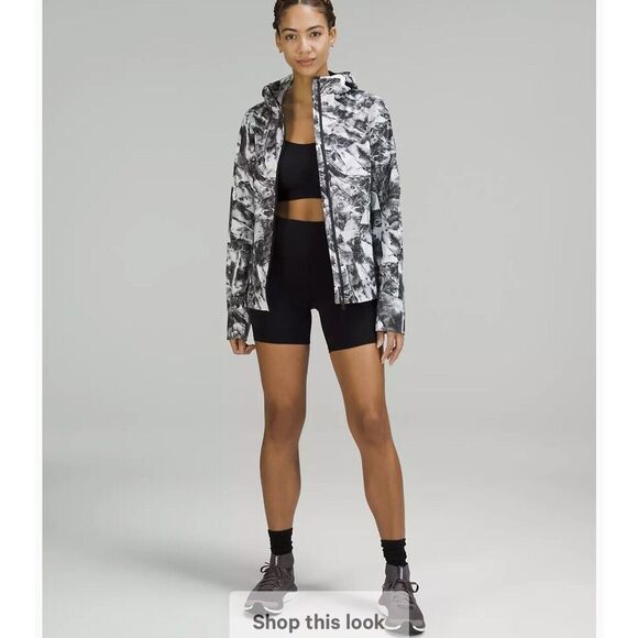 NWT Lululemon Break a Trail Jacket. Take Flight One Multi. Size 4 $268 - Picture 2 of 9